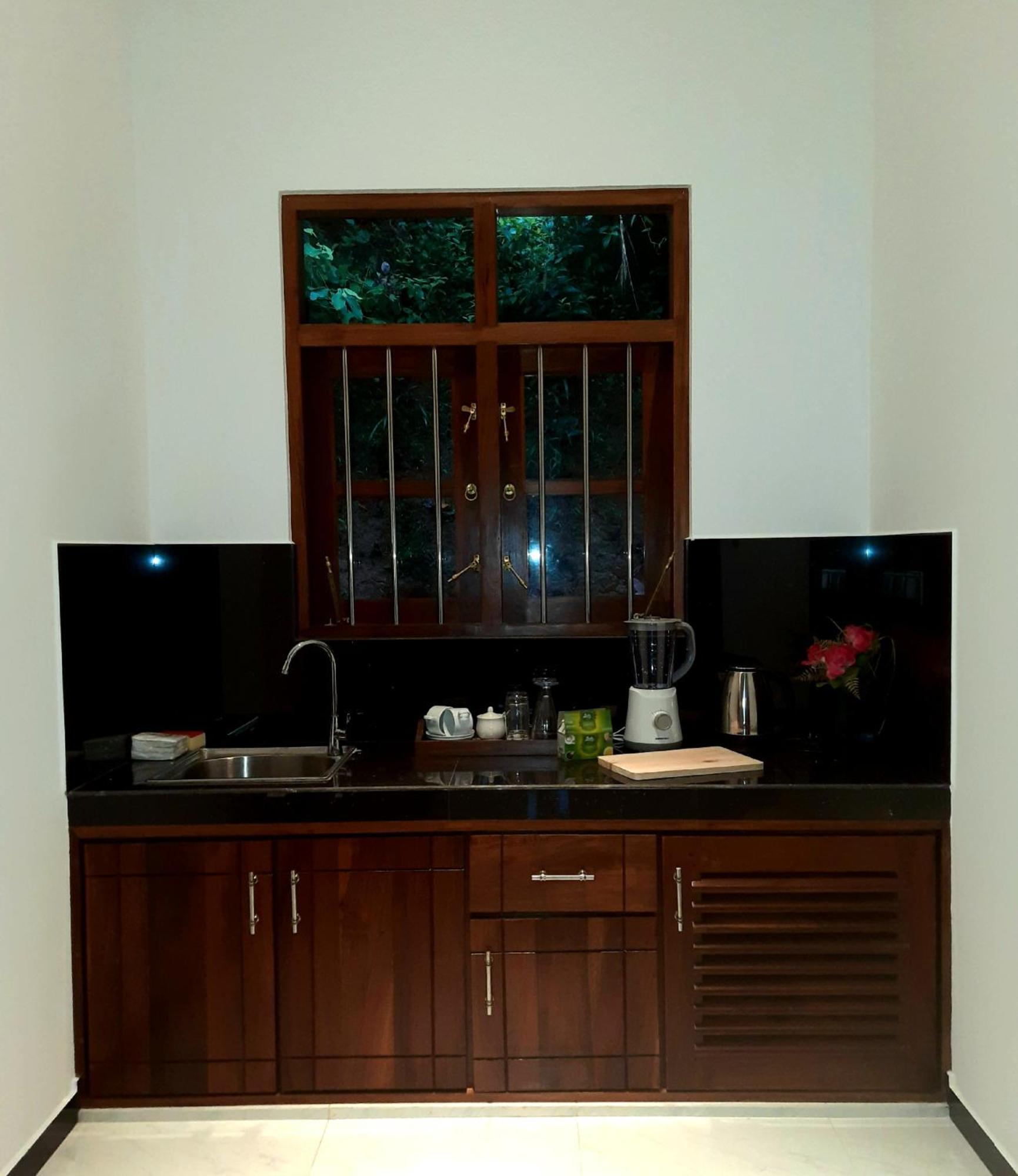 Coco Mount Residence - Hiriketiya Dikwella Ngoại thất bức ảnh